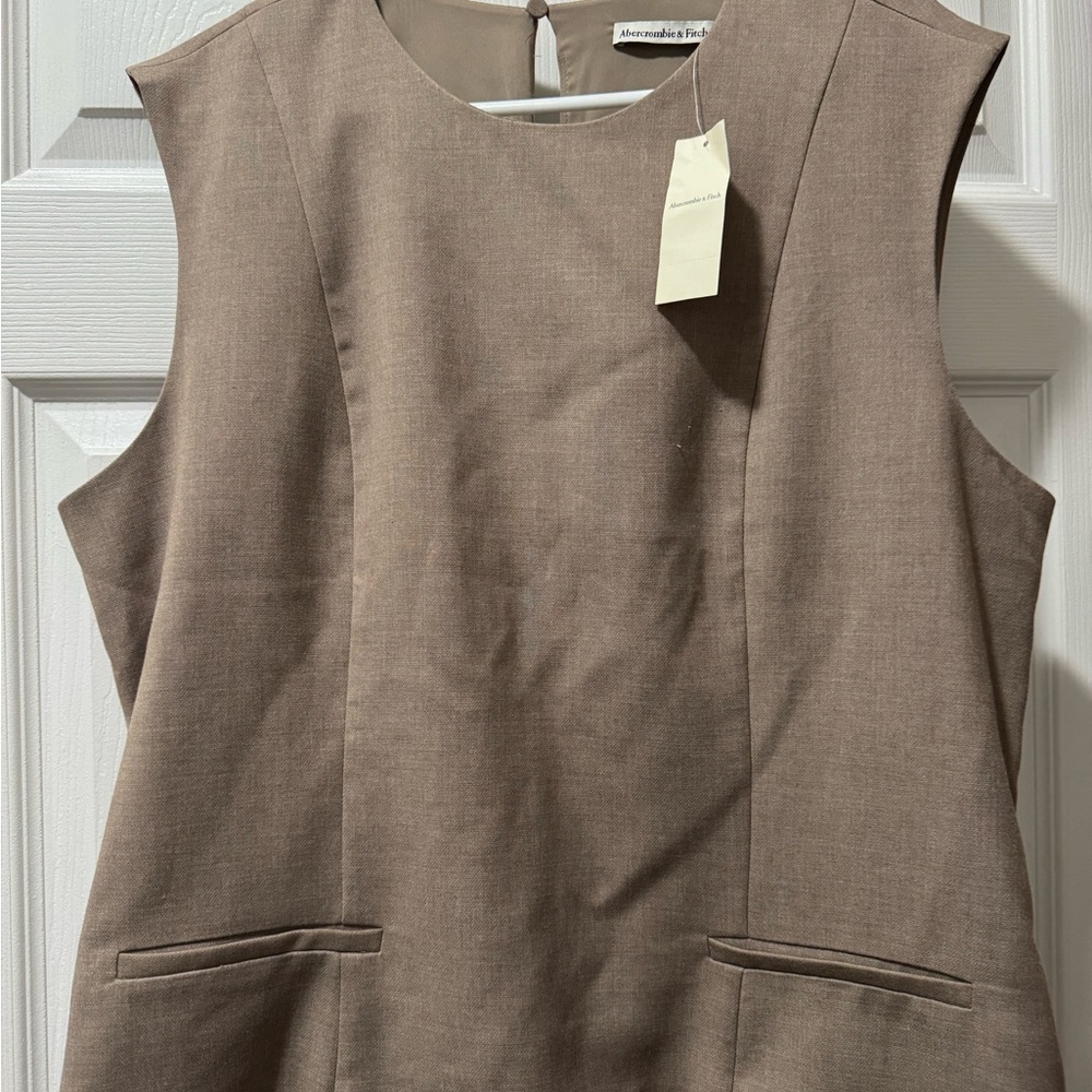 Sleeveless Tan Top NWT